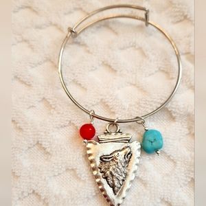 Silver Toned Wolf Pendant Charm Bracelet